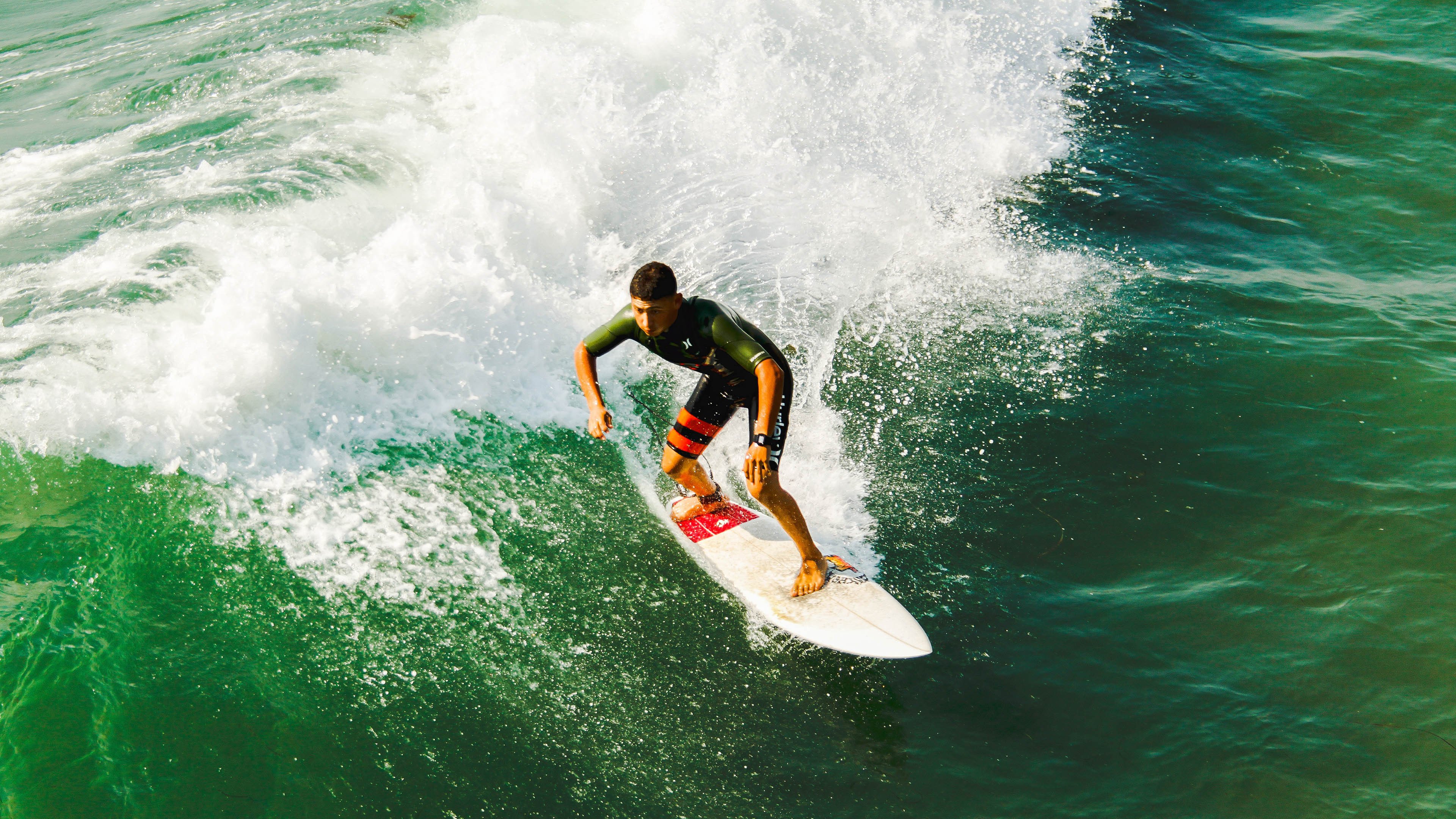 “数据驱动的比赛分析——大数据分析如何助力球队在市场竞争中脱颖而出”